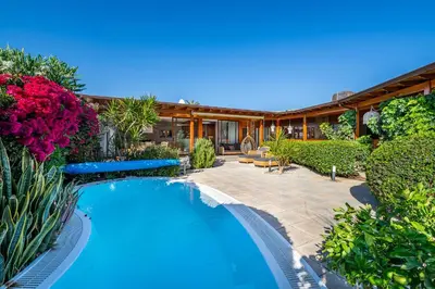 Piscina en o cerca de Gran Tauro Villa
