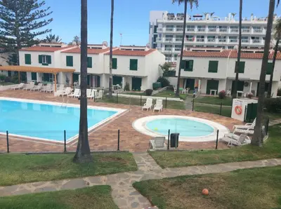 Piscina en o cerca de Bungalow Main Street Playa del Ingles