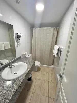 Un baño de Apartamentos Florida Gran Canaria Adults Only