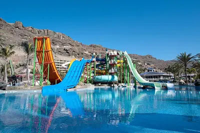 Piscina en o cerca de Hotel LIVVO Valle Taurito & Aquapark