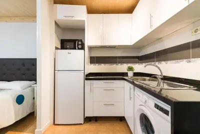 Una cocina o zona de cocina en Studio Las Palmas Central Rooms