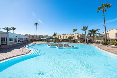 Piscina en o cerca de Maspalomas Oasis Club