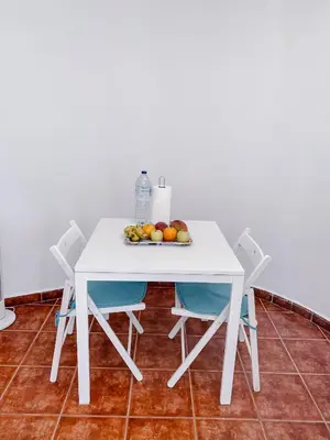 Comida en o cerca de este apartamento