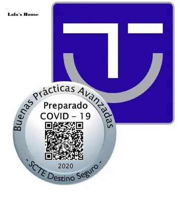 Certificado, premio, señal o documento que está expuesto en Lala´s house