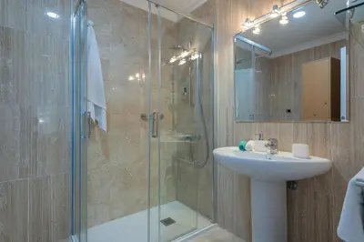 Un baño de Deisy Apartments