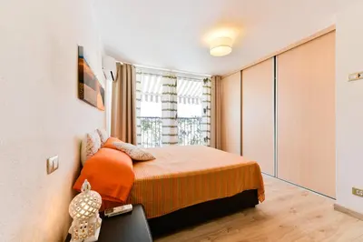 Cama o camas de una habitación en Pool View Yard Bungalow