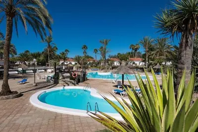 Piscina en o cerca de Bungalow Luisy