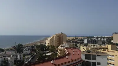 Vista general del mar o vista desde el apartahotel