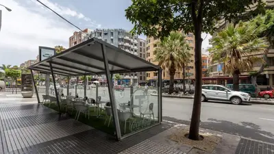Plano de Studio near the Sea and City
