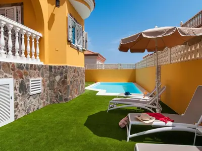Piscina en o cerca de Sonnenland Q10 by VillaGranCanaria