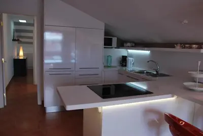 Una cocina o zona de cocina en Lacy Golf Apartments