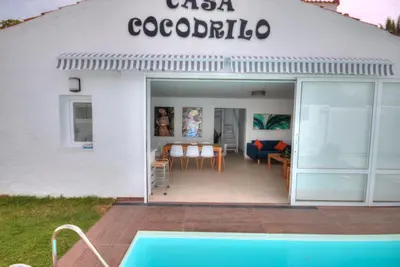 Piscina en o cerca de Casa Cocodrilo by CASAS COCODRILO