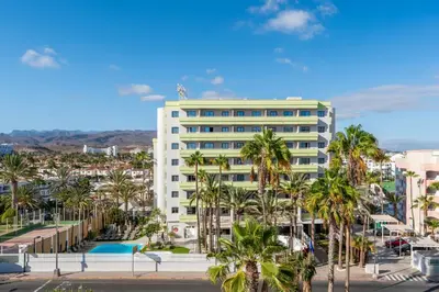 Paisaje cerca de este hotel