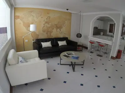 Zona de estar de FANTASTICA vivienda en San Agustin con piscina