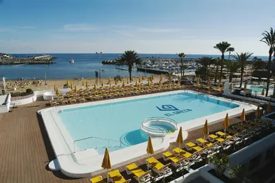 Piscina en o cerca de El Greco