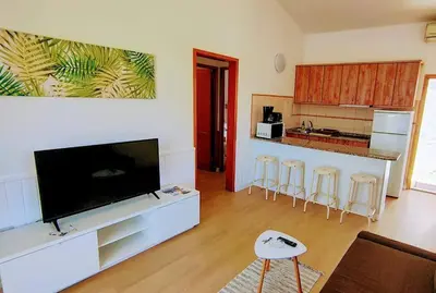 Una cocina o zona de cocina en Precioso Bungalow 12 by CASAS COCODRILO