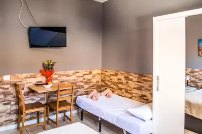 Plano de Hostel Poseidon - HM