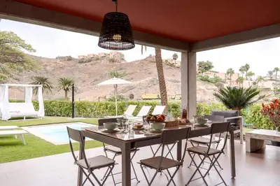 Paisaje cerca de esta villa