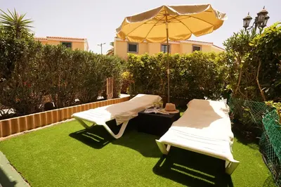 Jardín al aire libre en Maspalomas Suite by 