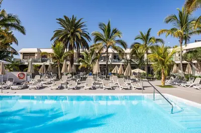 Piscina en o cerca de Servatur Eden & Buganvillas
