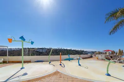 Piscina en o cerca de Servatur Altamadores