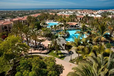 Piscina en o cerca de Palm Oasis Maspalomas