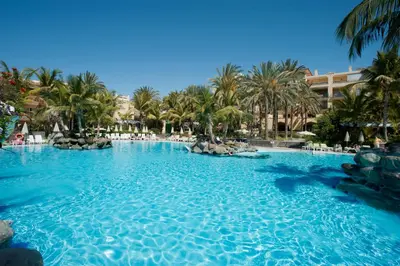 Piscina en o cerca de Palm Oasis Maspalomas
