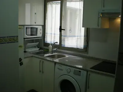 Una cocina o zona de cocina en A Un Paso Del Mar