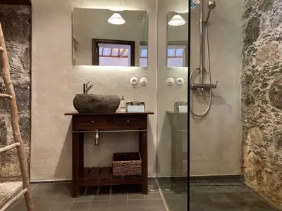 Un baño de Casa Rural Palomar - Men Only
