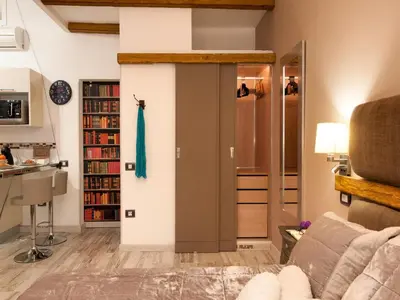 Biblioteca en el apartamento