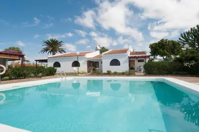 Piscina en o cerca de Maspalomas Suites