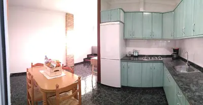 Una cocina o zona de cocina en Toni's