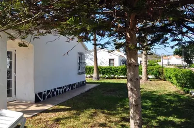 Jardín al aire libre en Bungalows Los Arcos
