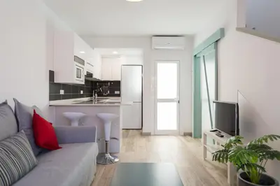 Una cocina o zona de cocina en Bungalow tipo duplex en Sonneland, Maspalomas