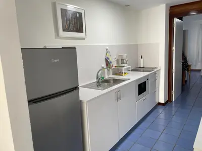 Una cocina o zona de cocina en Numancia 1- 2A