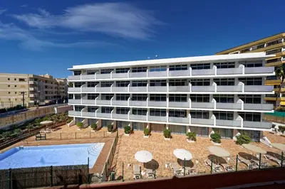 Piscina en o cerca de Apartamentos Strelitzias