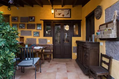 Plano de Bohemian Hideaway Finca - 2 unique houses with shared pool