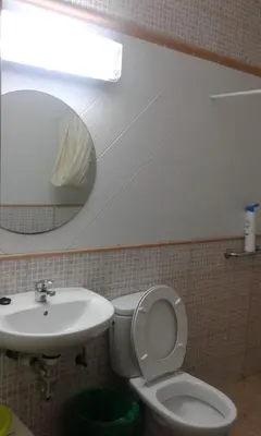 Un baño de Pension Alvarez
