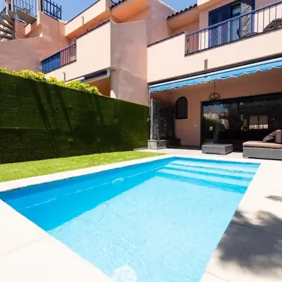 BUNGALOW BAHÍA MELONERAS
