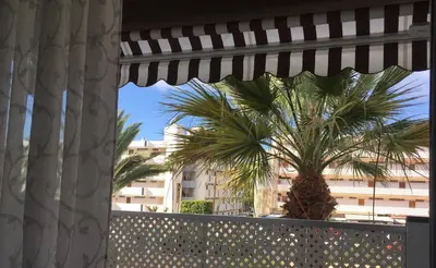 Un balcón o terraza de Apartment near Yumbo and Cita