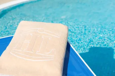 Piscina en o cerca de HL Suite Nardos - Only Adults