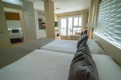 Cama o camas de una habitación en HL Suite Nardos - Only Adults