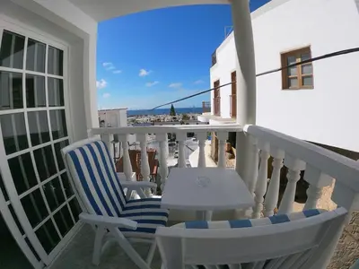 Un balcón o terraza de Apartamentos Ernesto