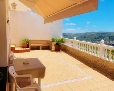 Un balcón o terraza de CASA ROSALÍA. APARTAMENTO CON VISTAS A LA MONTAÑA