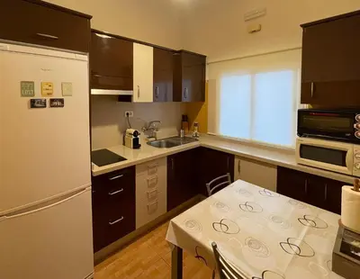 Una cocina o zona de cocina en CASA ROSALÍA. APARTAMENTO CON VISTAS A LA MONTAÑA