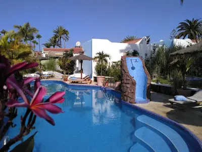 Piscina en o cerca de Birdcage Gay Men Resort and Lifestyle Hotel