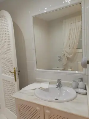 Un baño de Calle Pérez Galdós 20