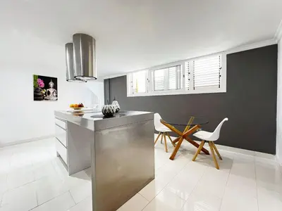 Una cocina o zona de cocina en Maravillosas vistas y el mejor clima del mundo!