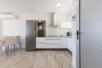 Una cocina o zona de cocina en Beyond Amadores by Vector
