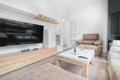 Una televisión o centro de entretenimiento en Apartamento Mesa y Lopez- Playa Las Canteras